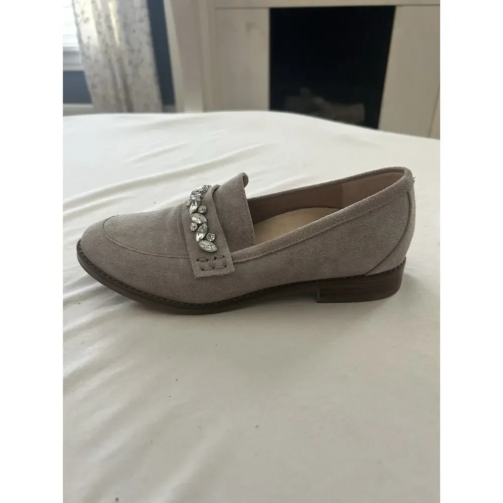 Vionic Avvy Suede Rhinestone Loafers Size 6 Light Gray Comfort Preppy